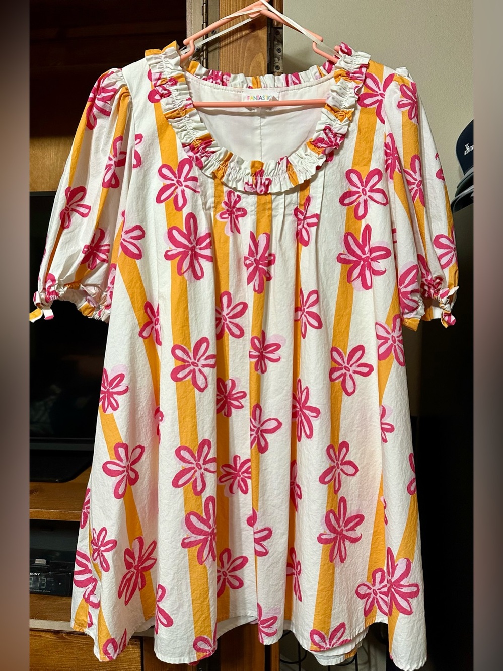 Fantastic Fawn Floral Stripe Ruffle Puff Sleeve Dress L